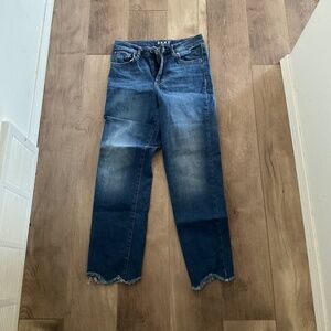 Dkny size 25 jeans